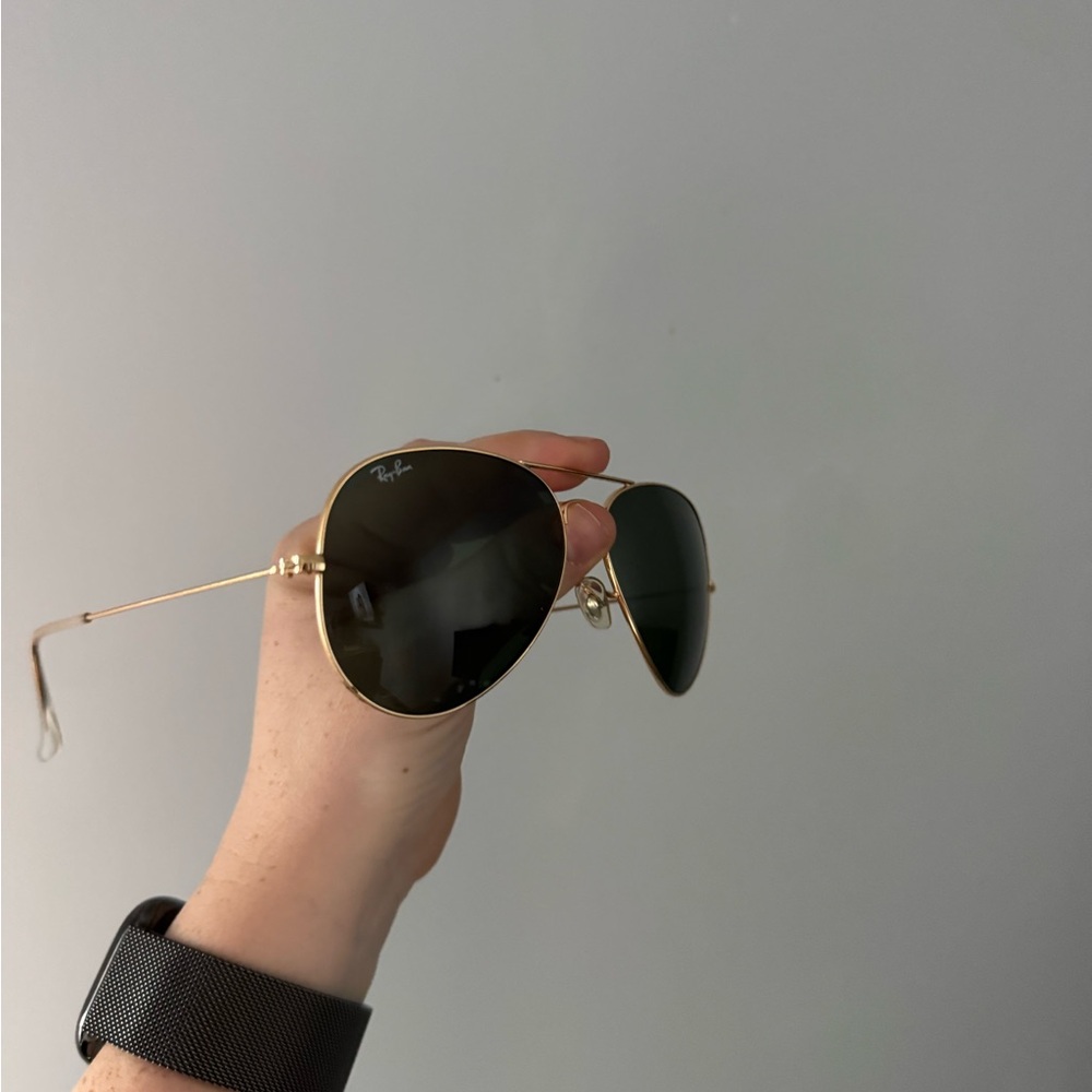 Ray-Ban Gold Frame Aviator Sunglasses - Picture 3 of 7